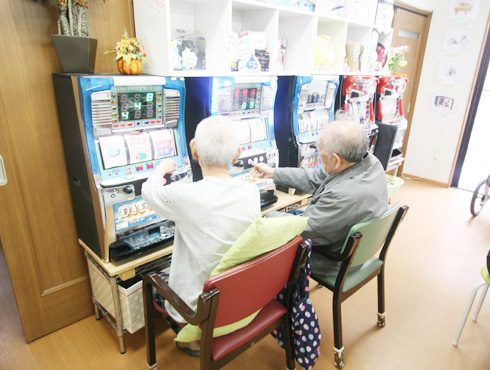 堺市の住宅型有料老人ホーム遊戯コーナー